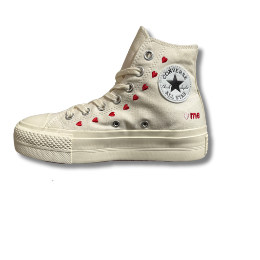 Chuck Taylor Lift Love Hearts